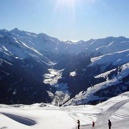 Alois By Interhome Juns