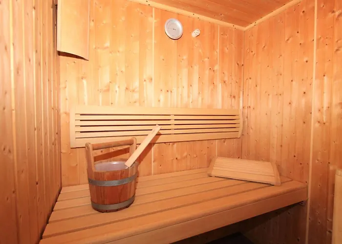 Alois By Interhome Juns