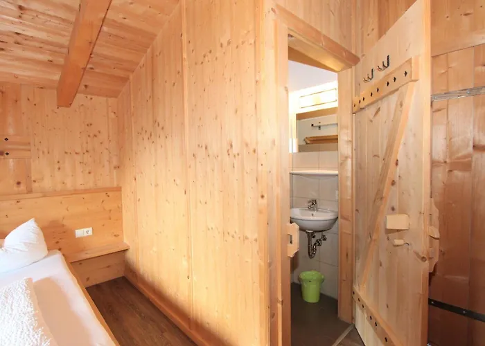 Alois By Interhome Juns